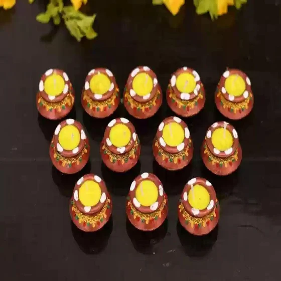 indias-collectible-clay-diyas-2.webp