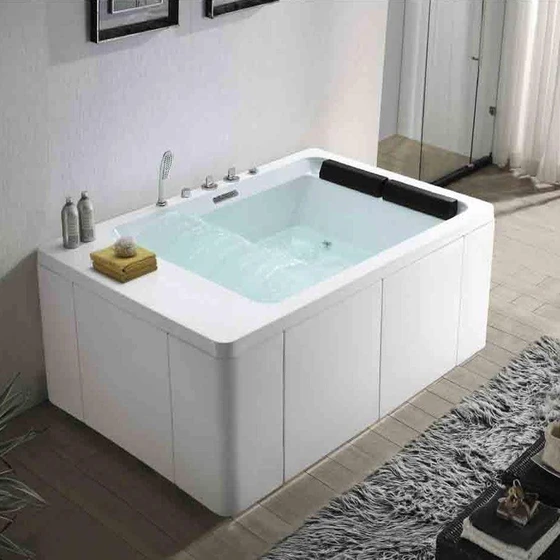 rectangular-elegant-bathtub-1.webp