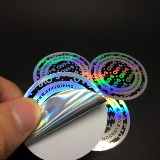 label-hologram-sticker-2.webp