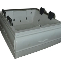 Square Spa Bath Tub