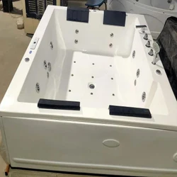 White Outdoor Spa Tub