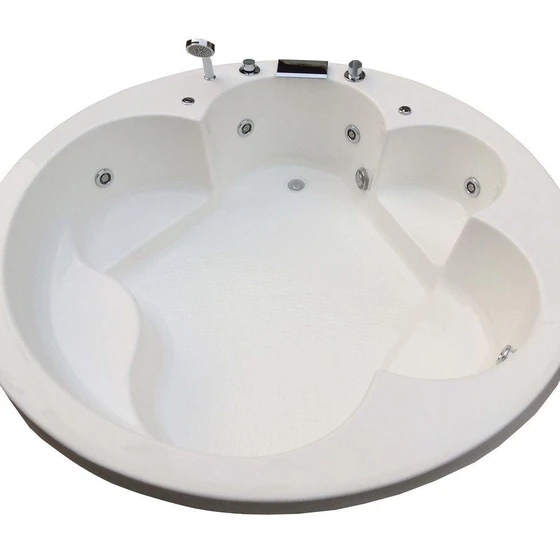 white-pacific-bathtub-2.webp
