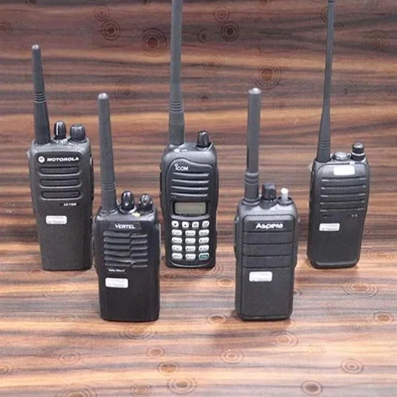 portable-trunking-radio-1.webp