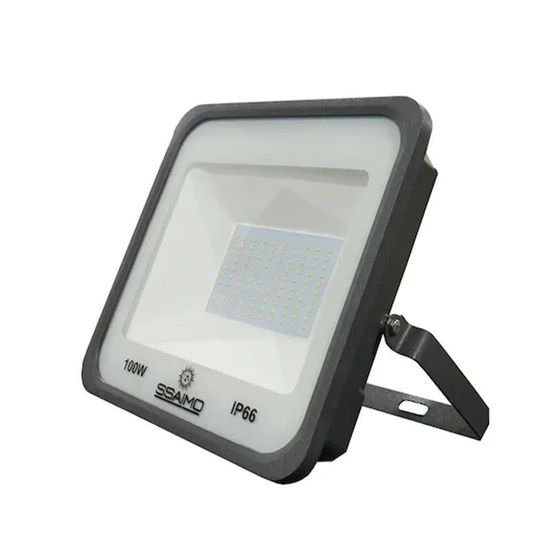 flood-weatherproof-light-2.webp