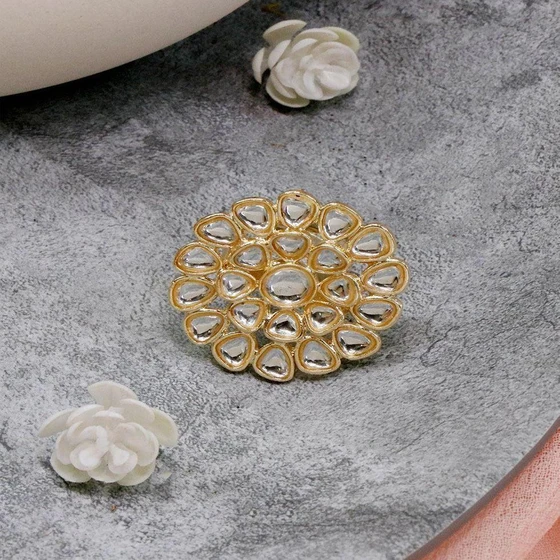 round-kundan-rings-1.webp