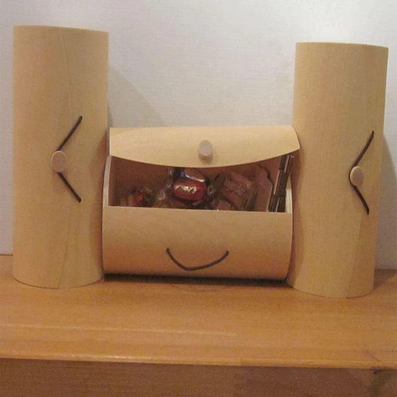 plywood-invitation-boxes-2.webp