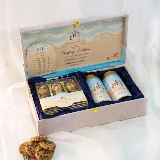 wedding-gift-box-1.webp
