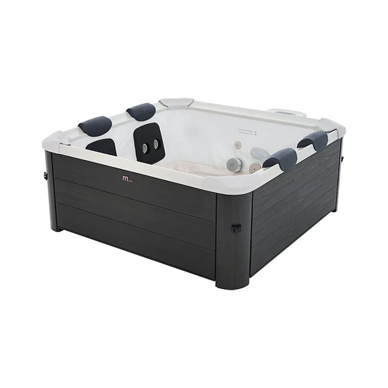 portable-hot-tub-2.webp