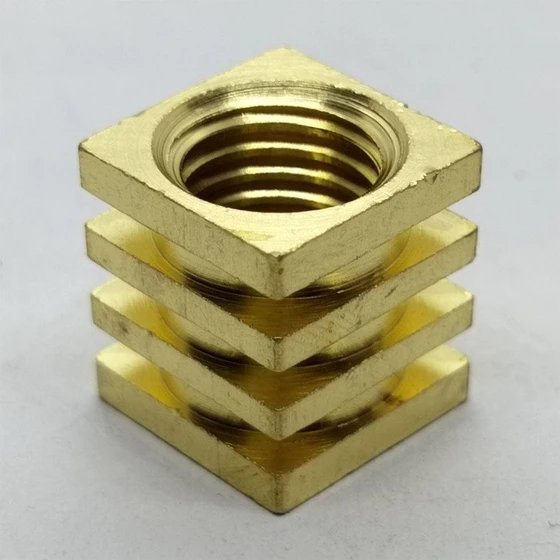 brass-square-inserts-2.webp