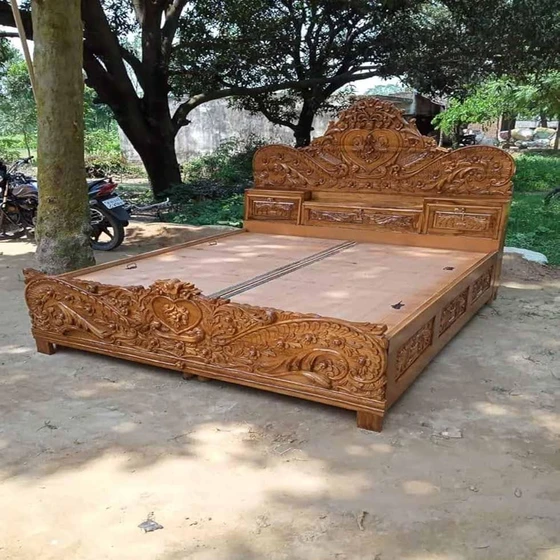 teak-wood-beds-2.webp