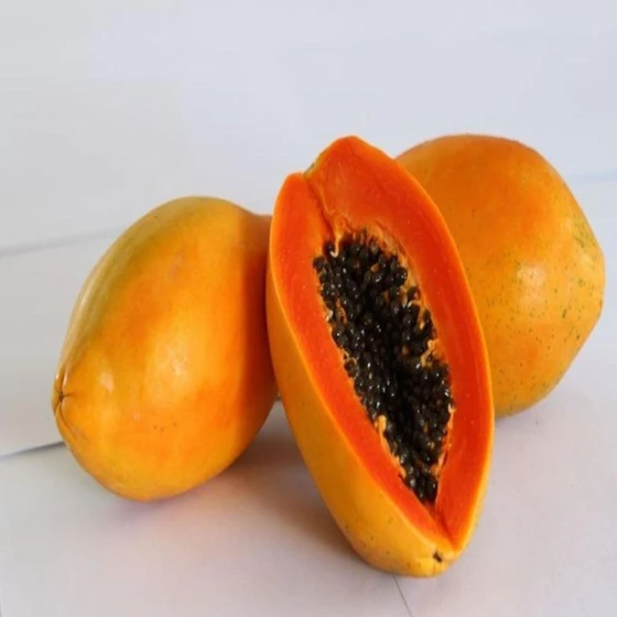 natural-fresh-papaya-2.webp