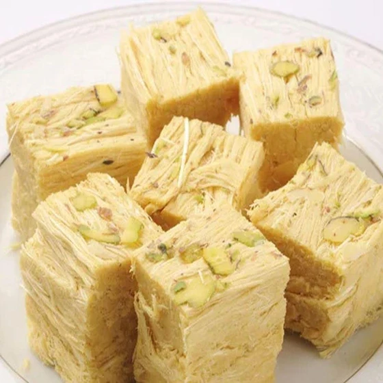 coconut-soan-papdi-2.webp