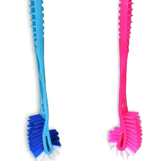 multicolor-toilet-brushes-2.webp