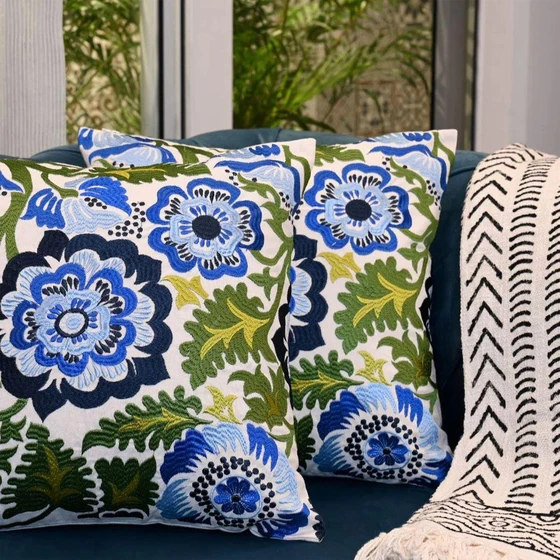 cotton-embroidered-cushions-2.webp