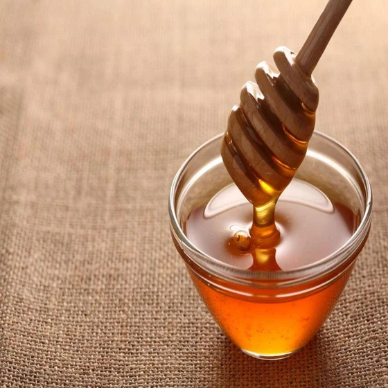 medicine-herbal-honey-2.webp