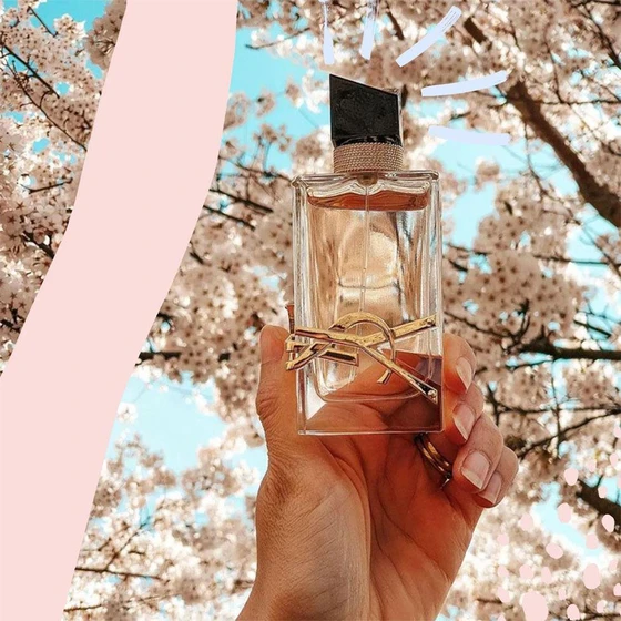 sweet-fragrance-perfume-2.webp
