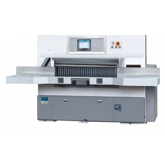 programable-paper-cutter-2.webp