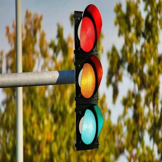 traffic-signal-light-1.webp