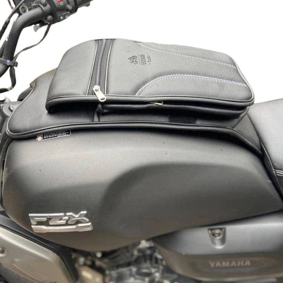 tank-motorcycle-cover-2.webp
