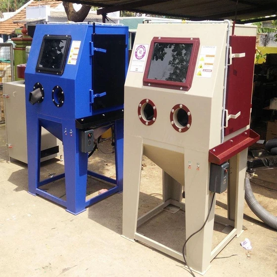 suction-blast-cabinet-1.webp