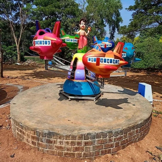 aeroplane-amusement-ride-2.webp