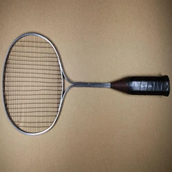 Badminton Steel Racket — Isometric shape