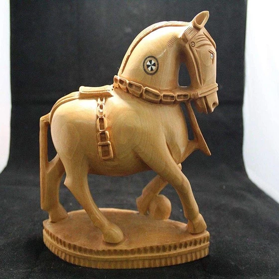 handicraft-wooden-horse-2.webp