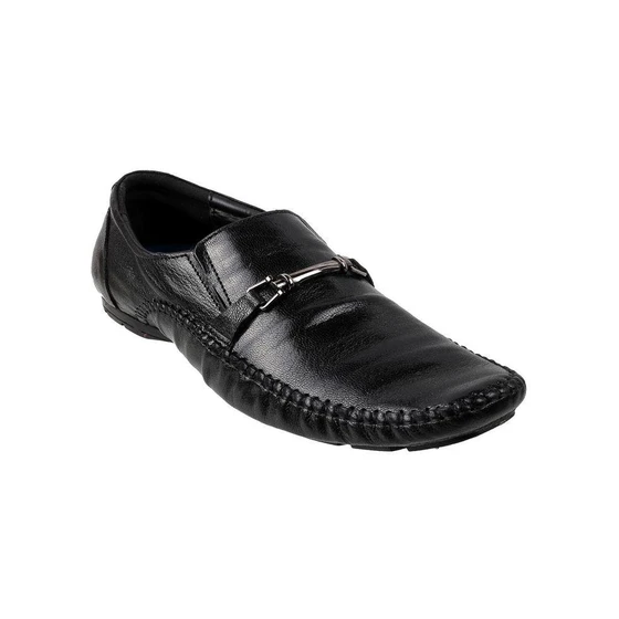 men-casual-loafers-2.webp