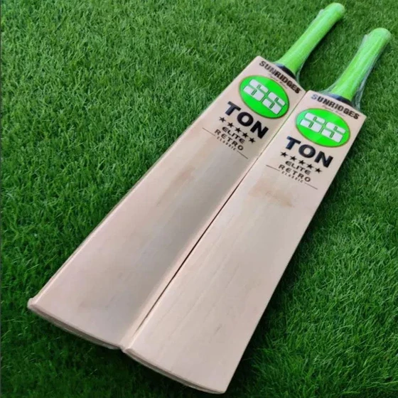 a-grade-cricket-bat-2.webp