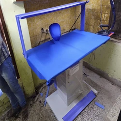 Vaccume Industrial Table