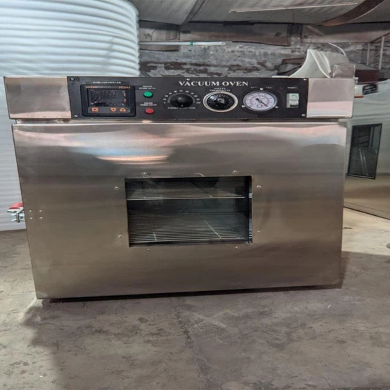 rectangular-vacuum-oven-2.webp