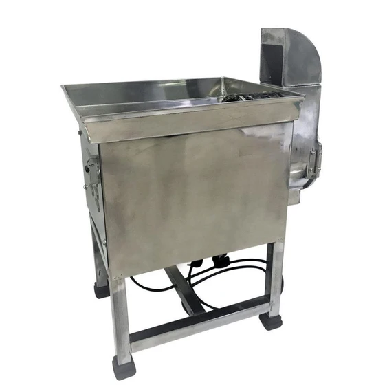 coconut-cutting-machine-1.webp