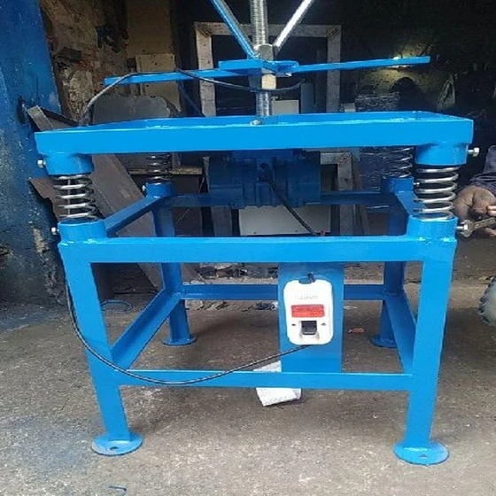 vibrating-table-concrete-2.webp