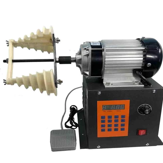 automatic-motor-coil-winding-machine-1.webp