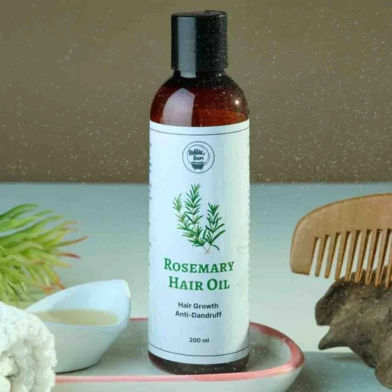 rosemary-oil-2.webp