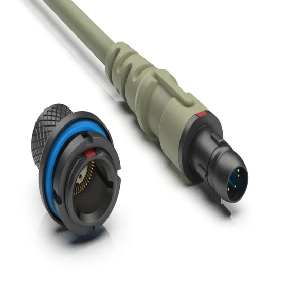 military-connector-2.webp