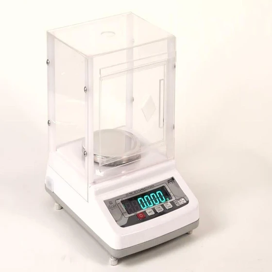 weighing-jewellery-scale-2.webp