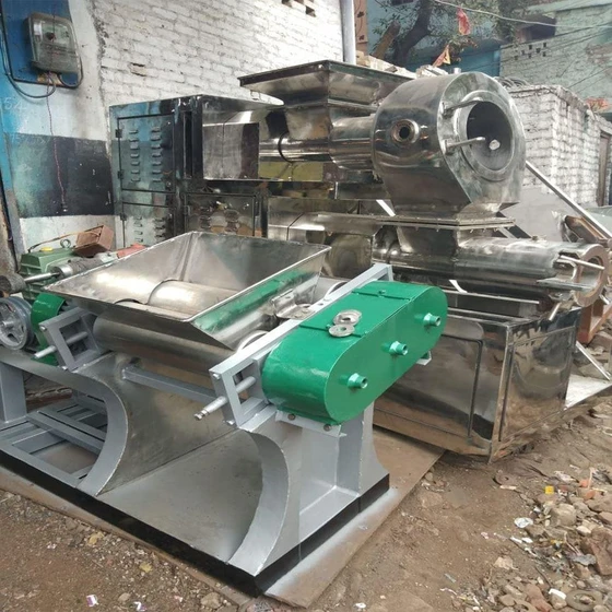 shree-guru-detergent-machine-1.webp