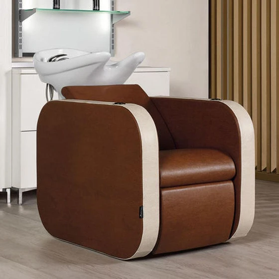 shampoo-wooden-chair-2.webp