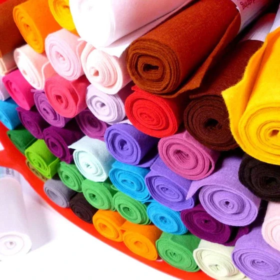 felt-sheets-rolls-2.webp