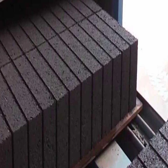 refractory-magnesite-brick-2.webp