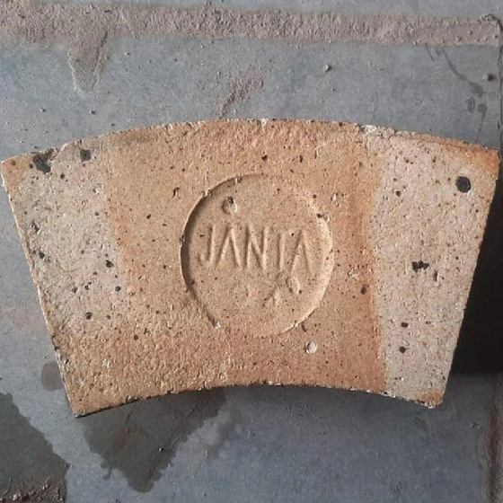 curved-clay-bricks-2.webp