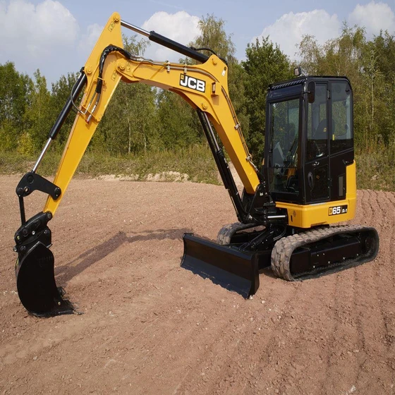 jcb-mini-compact-excavator-2.webp