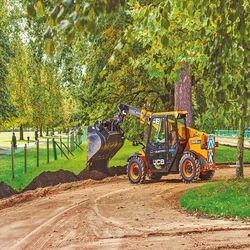 Hydraulic Extractor Mini Jcb, Road construction