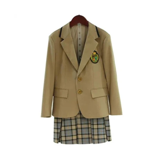 international-school-uniform-2.webp