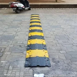 Speed Breaker Plastic, 250 x 350 x 50 mm, 20 - 60 ton