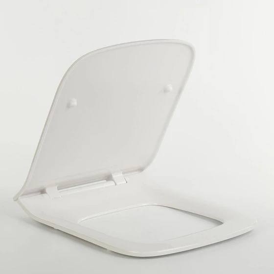 slow-down-toilet-seat-2.webp