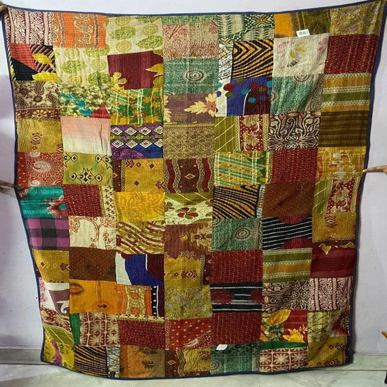 handmade-patchwork-quilts-1.webp