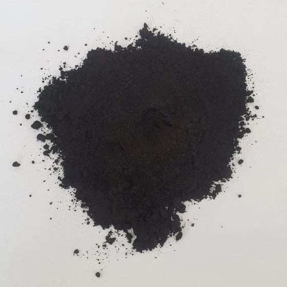 hardwood-charcoal-dust-2.webp