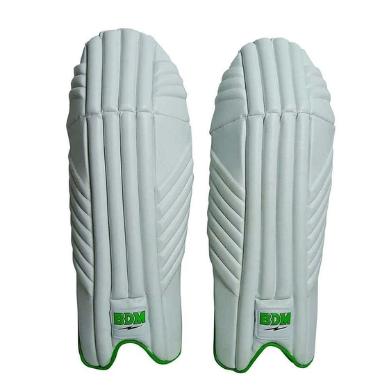 wicket-keeping-legguard-2.webp